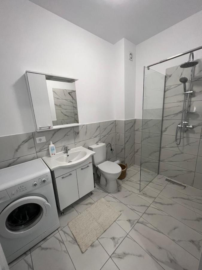 Sunny Apartments Suceava 64 Eksteriør billede